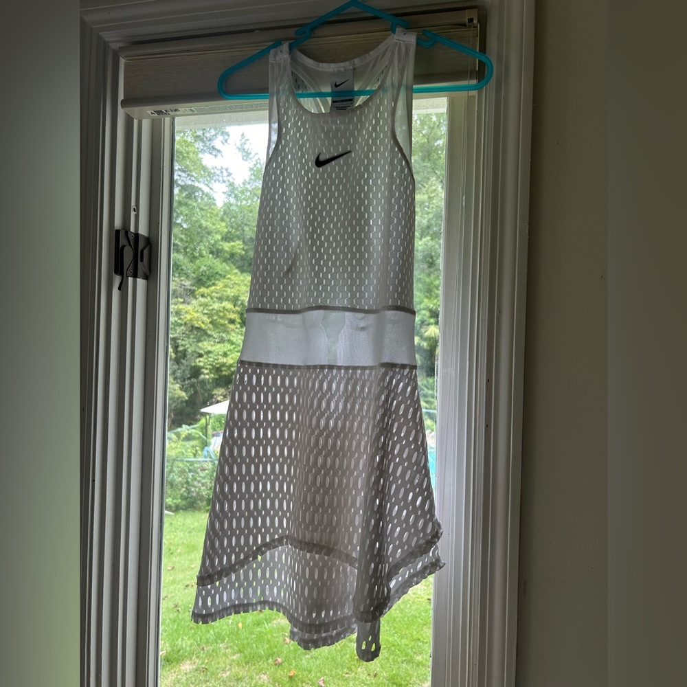 Nike Tennis Dress - Picture 8 of 9